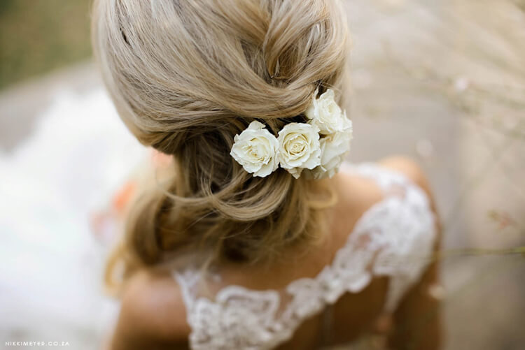 Wedding hair and makeup artist working in Stellenbosch